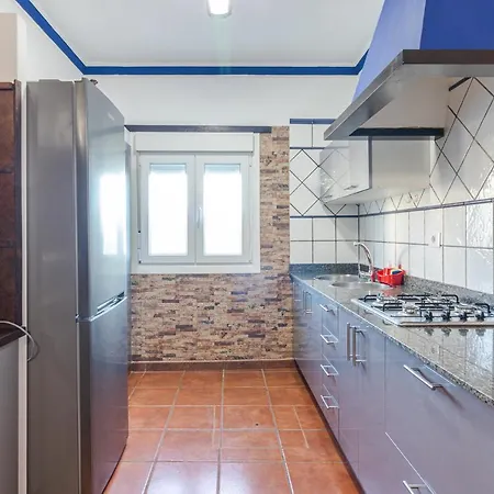 Flatguest Faro De Sardina - 3 Bed - Coast - Wifi Vakantiehuis *