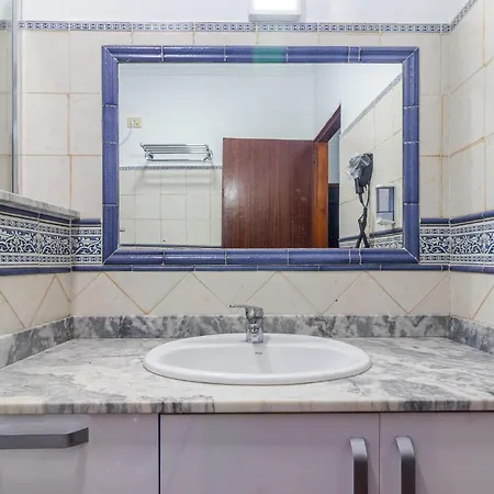 Flatguest Faro De Sardina - 3 Bed - Coast - Wifi *